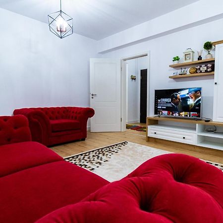 Lighthouse Central Apt With Unique Views Of The Fortress, Free Parking, 5 Min By Car From The Old Town Apartment บราชอฟ ภายนอก รูปภาพ