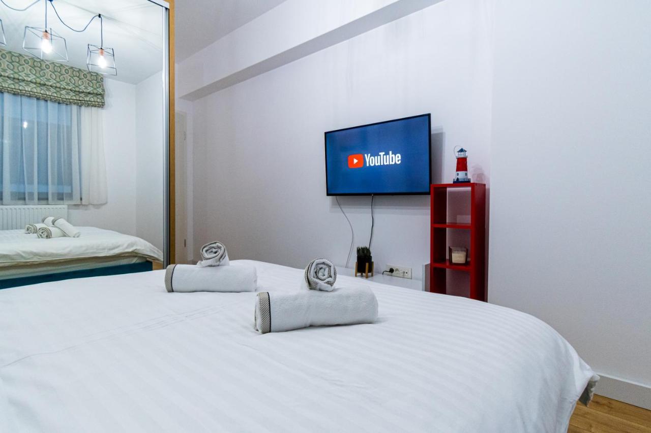 Lighthouse Central Apt With Unique Views Of The Fortress, Free Parking, 5 Min By Car From The Old Town Apartment บราชอฟ ภายนอก รูปภาพ