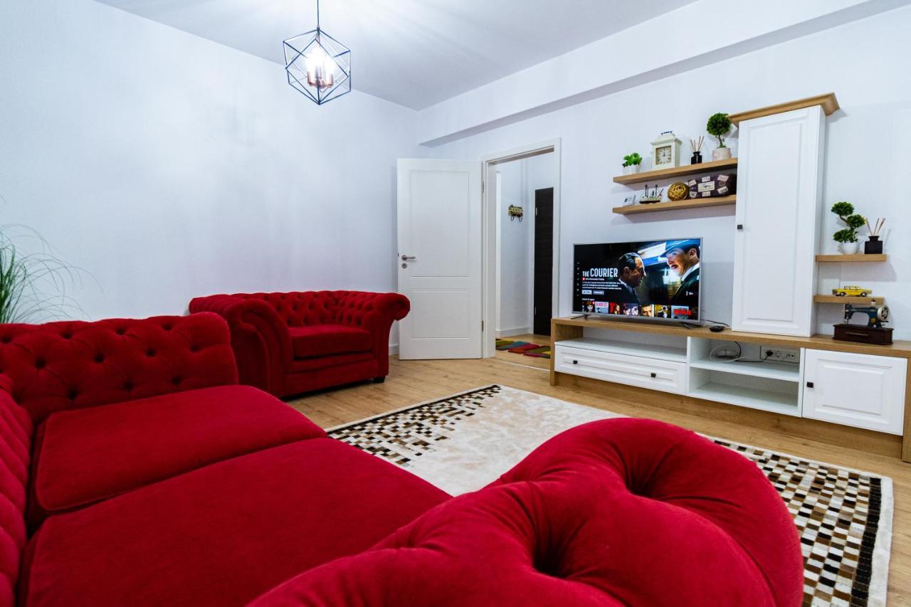 Lighthouse Central Apt With Unique Views Of The Fortress, Free Parking, 5 Min By Car From The Old Town Apartment บราชอฟ ภายนอก รูปภาพ